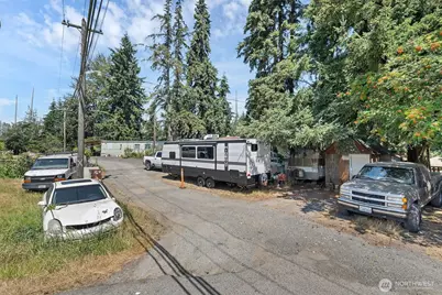 823 128th Street SE, Everett, WA 98208 - Photo 12