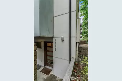 7748 Delridge Way SW, Seattle, WA 98106 - Photo 4