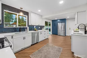 6505 NE Arrowhead Dr, Kenmore, WA 98028 - Photo 14