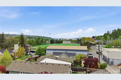 4724 25th Ave SW, Seattle, WA 98106 - Photo 4