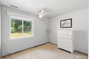 5705 238th St SW, Mountlake Terrace, WA 98043 - Photo 18