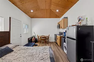 471 SE Glencoe St, Oak Harbor, WA 98277 - Photo 28