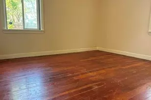 12018 Sand Point Way NE, Seattle, WA 98125 - Photo 4