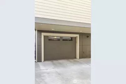 3633 Evanston Avenue N #B, Seattle, WA 98103 - Photo 24