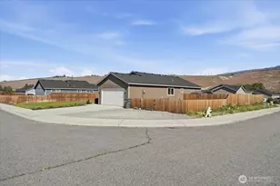 117 Island Loop Rd, Rock Island, WA 98850 - Photo 30