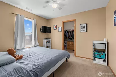 10426 196th E, Graham, WA 98338 - Photo 14
