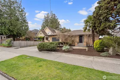 5911 49th Avenue SW, Seattle, WA 98136 - Photo 4