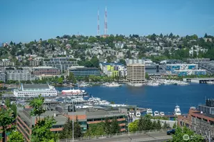745 Bellevue Ave E, Seattle, WA 98102 - Photo 24