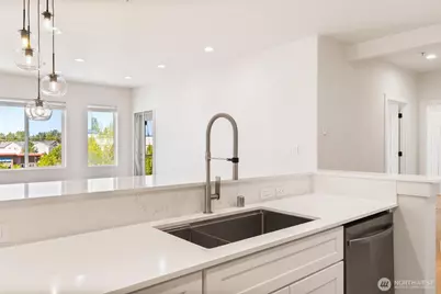 14915 38th Drive SE #F3011, Bothell, WA 98012 - Photo 6