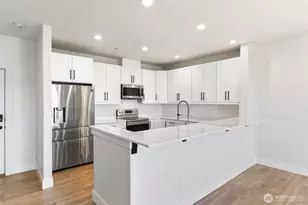 14915 38th Dr SE, Bothell, WA 98012 - Photo 8