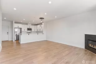 14915 38th Dr SE, Bothell, WA 98012 - Photo 10