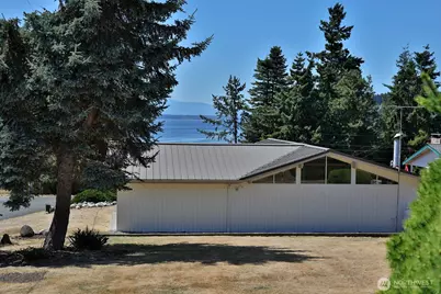 4135 Lovely Road, Clinton, WA 98236 - Photo 20