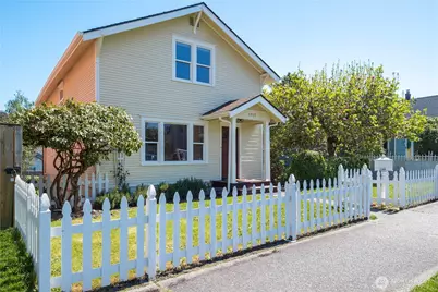 2209 Wetmore Ave, Everett, WA 98201 - Photo 2