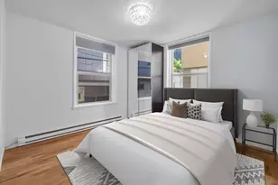 7 Harrison St, Seattle, WA 98109 - Photo 6