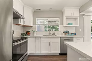 12026 NE 99th Ln, Kirkland, WA 98033 - Photo 6
