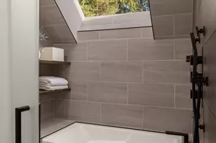 23218 SE 29th Ct, Sammamish, WA 98075 - Photo 18