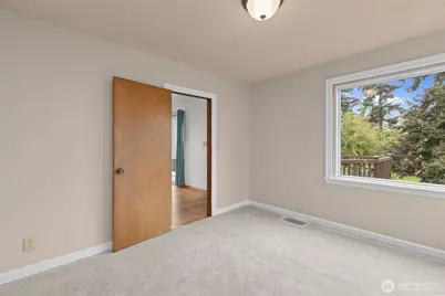 7123 32nd Avenue SW, Seattle, WA 98126 - Photo 8