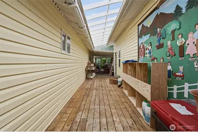 6201 SE Mile Hill Drive, Port Orchard, WA 98366 - Photo 30