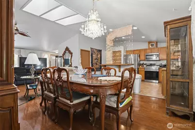 6201 SE Mile Hill Drive, Port Orchard, WA 98366 - Photo 10
