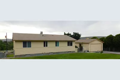 61 Lorry Lane, Selah, WA 98942 - Photo 2