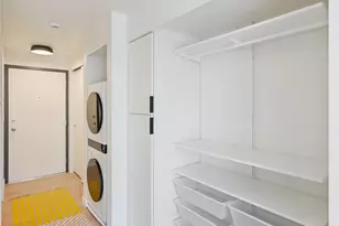 420 Valley St, Seattle, WA 98109 - Photo 10
