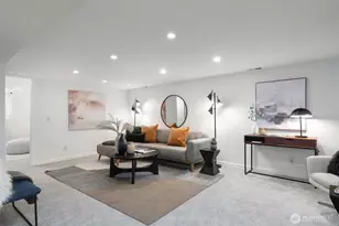 551 NE 84th St, Seattle, WA 98115 - Photo 24