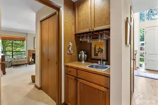 22329 NE 28th St, Sammamish, WA 98074 - Photo 16
