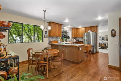 22329 NE 28th Street, Sammamish, WA 98074 - Photo 14
