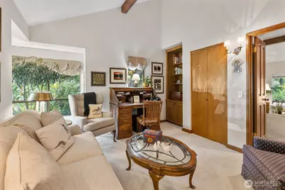 22329 NE 28th Street, Sammamish, WA 98074 - Photo 8