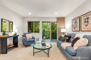 275 W Roy St, Seattle, WA 98119 - Photo 2