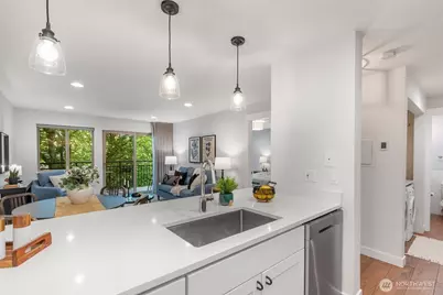 275 W Roy Street #315, Seattle, WA 98119 - Photo 16