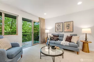 275 W Roy St, Seattle, WA 98119 - Photo 1