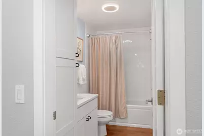 275 W Roy Street #315, Seattle, WA 98119 - Photo 26