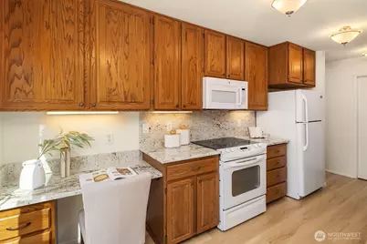 4125 221st Place SE #2093, Issaquah, WA 98029 - Photo 12