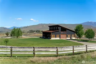 97 Thurlow Rd, Twisp, WA 98856 - Photo 2