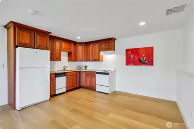 535 208th Avenue NE, Sammamish, WA 98075 - Photo 28