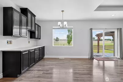 8019 Vialago Parkway, Zillah, WA 98953 - Photo 26