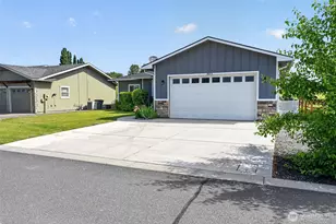 8019 Vialago Pkwy, Zillah, WA 98953 - Photo 4