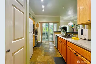 801 Rainier Avenue N #A203, Renton, WA 98057 - Photo 4