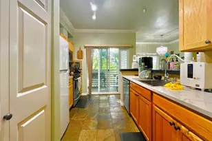 801 Rainier Ave N, Renton, WA 98057 - Photo 4