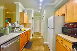801 Rainier Ave N, Renton, WA 98057 - Photo 6