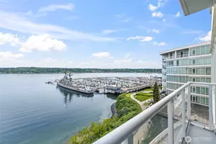 360 Washington Ave, Bremerton, WA 98337 - Photo 2