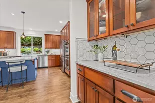 423 Sky Country Way NW, Issaquah, WA 98027 - Photo 16
