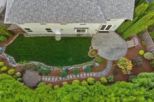 423 Sky Country Way NW, Issaquah, WA 98027 - Photo 32