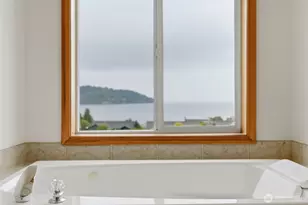 11956 NE Jefferson Point Rd, Kingston, WA 98346 - Photo 22