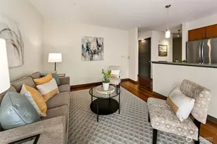 413 NE 70th St, Seattle, WA 98115 - Photo 12