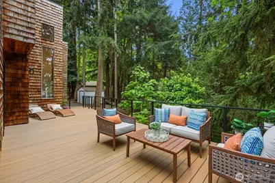 11730 Clearview Dr, Edmonds, WA 98026 - Photo 38
