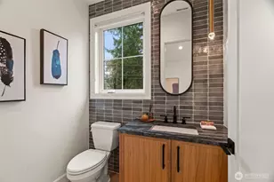 11204 108th Ave NE, Kirkland, WA 98033 - Photo 16