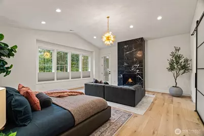 11204 108th Ave NE, Kirkland, WA 98033 - Photo 18