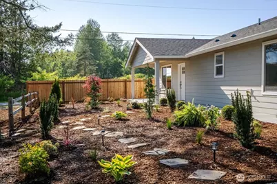 4392 Birch Bay Lynden Rd, Blaine, WA 98230 - Photo 2